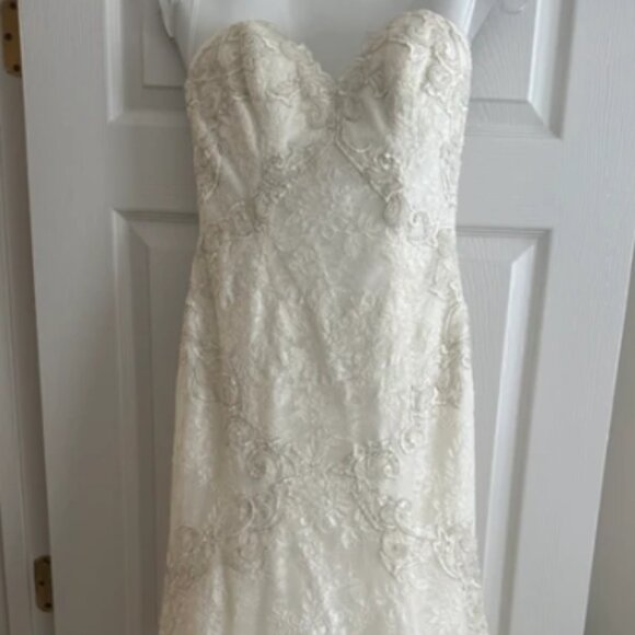 Watters Wedding Gown - Fabienne - Worn only for ceremony and first dance - Picture 10 of 13